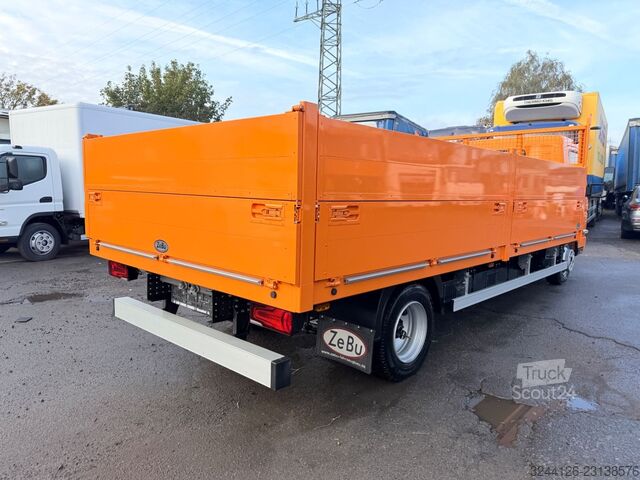 Pick-up furgons FUSO eCanter7C18e/200kmReichweite/L-Batterie/3Sitze