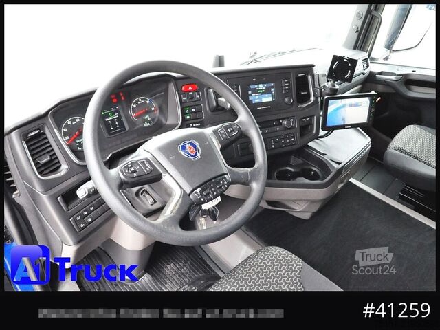 Standartinis vilkikas SCANIA R 520, V8  Retarder, Standklima,