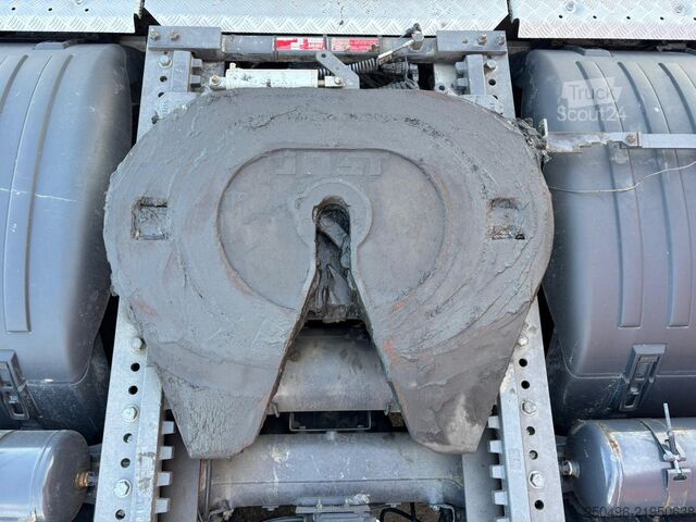 Standartinis traktorius Scania S 660 6x2 RETARDER / DOUBLE BOGIE