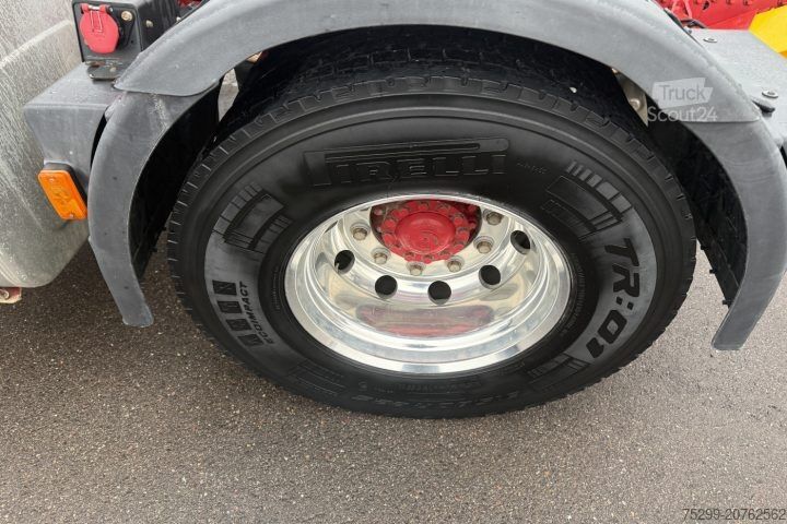 Standarta vilcējs Iveco 440X48T X-Way 4x4 Kipphydraulik / Swiss-Vehicle