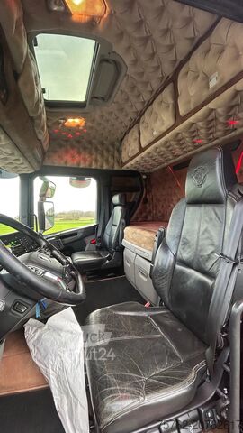 Standard-SZM Scania R650 6x2NB | Retarder | pto | ADR | full air |...