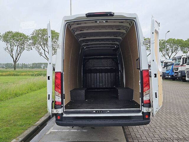 عربة ستيشن واغن ذات سقف مرتفع IVECO DAILY 35C18 ac automaat EURO6