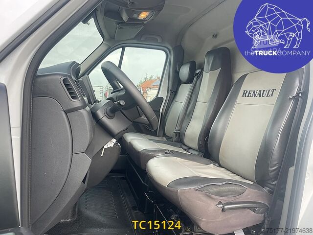 Fourgon tôlé Renault Master 150.35