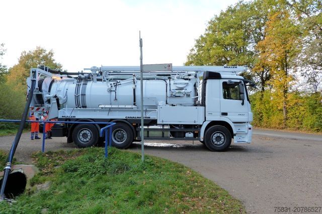 Vakuuminė cisterna sunkvežimis MERCEDES-BENZ Actros 2844 6x2 Müller 10m³ Canalmaster WRG