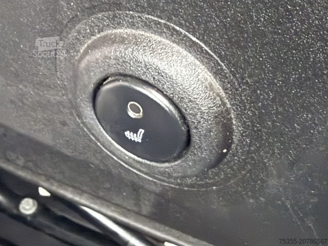 Fourgon surélevé IVECO Daily 35S14 CNG Erdgas Klimaaut. Sitzheizung