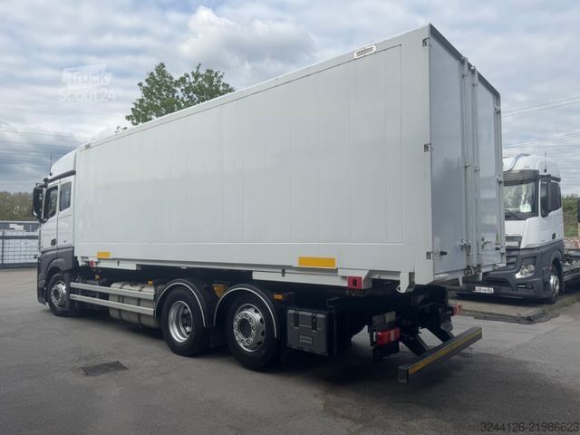 Camión caja MERCEDES-BENZ Actros2540/Fahrschule/BDF+Kofferbrücke/5-Sitze