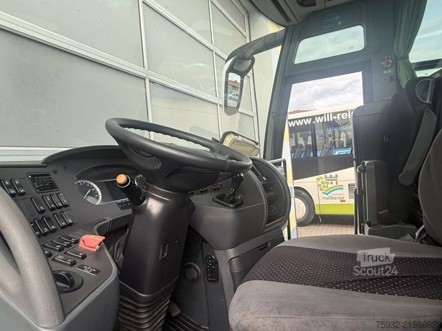Autocarro de turismo SETRA S 411 HD  Final Edition 300 KW EZ 12/2013