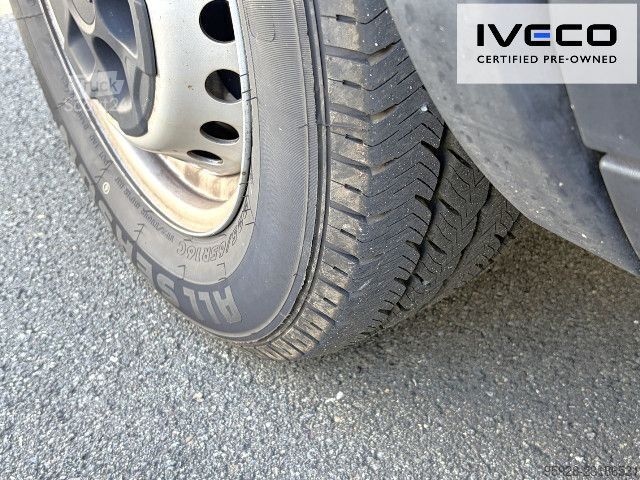 Fourgon surélevé IVECO 35S16V, Klima, DAB, Tempomat, HU neu