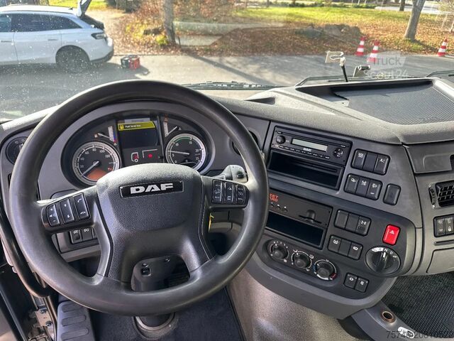 Брезент DAF XF 106.440 DAF XF 106 440 BL 4x2 *SpaceCab *Pri...