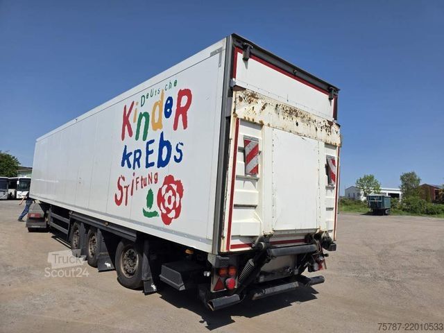 Naczepa chłodnia SCHMITZ CARGOBULL Tiefkühler, 3 Kammern, Lenkachse, Carrier Vector