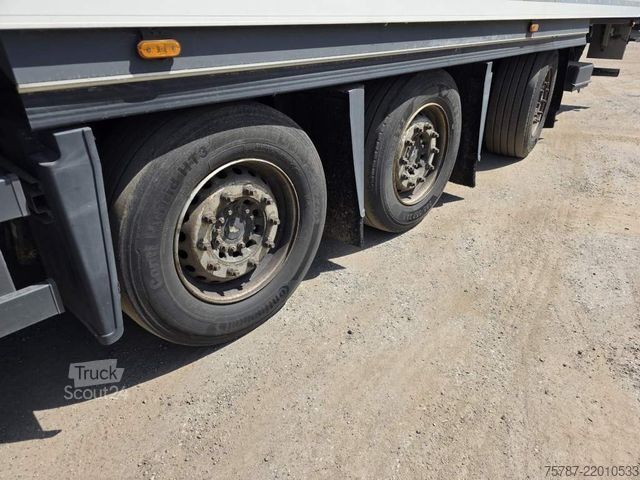 Naczepa chłodnia SCHMITZ CARGOBULL Tiefkühler, 3 Kammern, Lenkachse, Carrier Vector