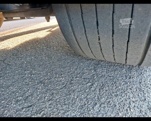 Тягач MERCEDES-BENZ Actros IV - actros 2548 L Flat cab. . 2,5 Euro VI