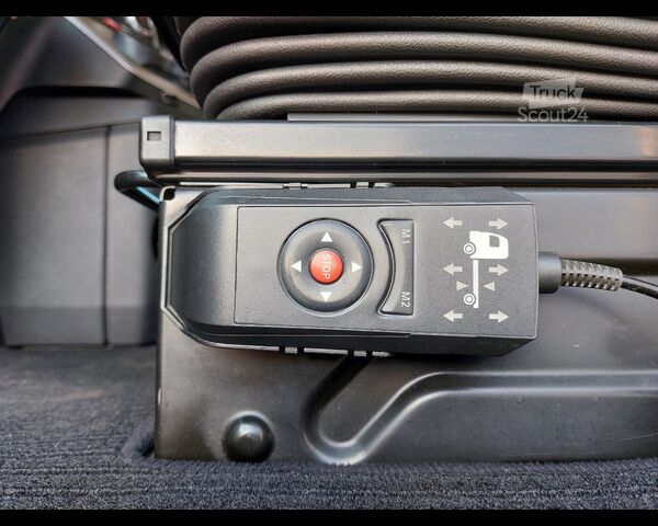 Тягач MERCEDES-BENZ Actros IV - actros 2548 L Flat cab. . 2,5 Euro VI