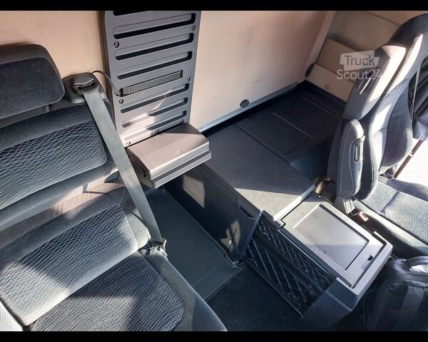 Тягач MERCEDES-BENZ Actros IV - actros 2548 L Flat cab. . 2,5 Euro VI