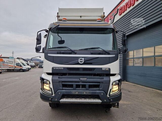 Camion benne Volvo FMX