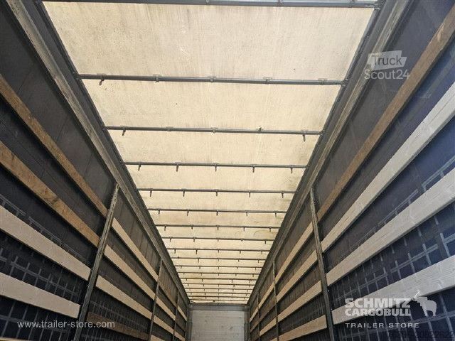 Semi-remorque bâchée Schmitz Cargobull Semitrailer Curtainsider Mega