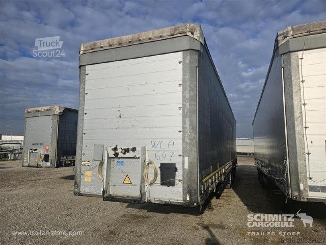Semi-remorque bâchée Schmitz Cargobull Semitrailer Curtainsider Mega