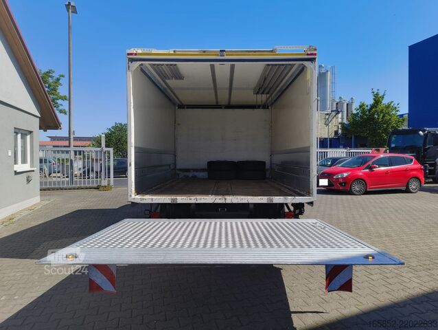 Furgone IVECO Daily 70C18 Getränke-Koffer LBW AHK 4x2 (20)