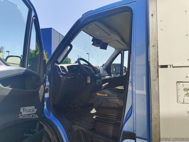 Furgone IVECO Daily 70C18 Getränke-Koffer LBW AHK 4x2 (20)