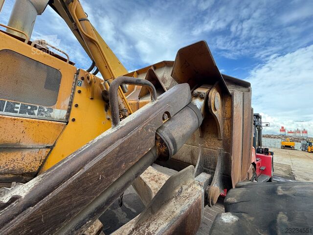  Liebherr PR752 | Spare parts only