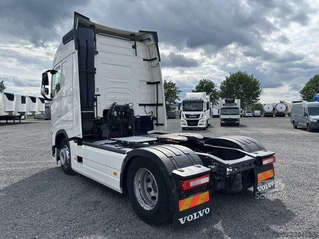 Стандартний тягач Volvo FH 460 4x2 Globetrotter Turbo Compound Standklima