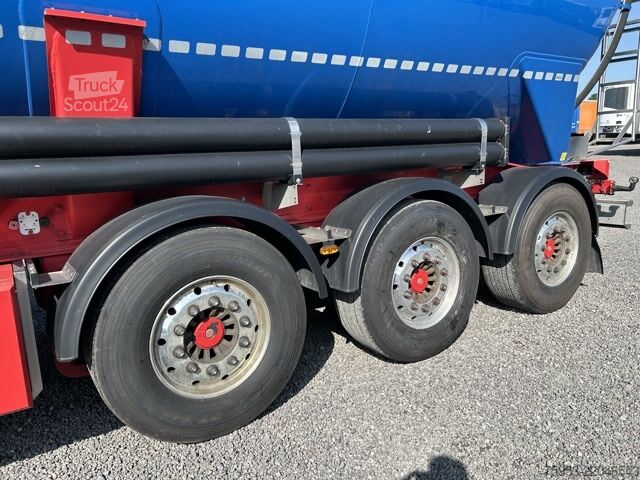 Silo yarı römork Feldbinder KIP 50.3 eigene Hydraulik