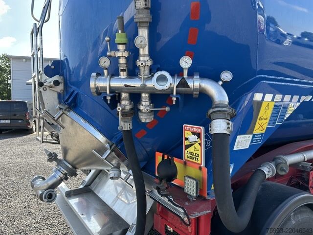 Silo yarı römork Feldbinder KIP 50.3 eigene Hydraulik
