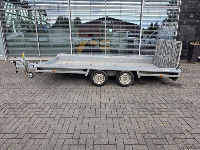 Lavtloader trailer HULCO Terrax 2 Baumaschinen/Rampe/1500 NL Top Zustand