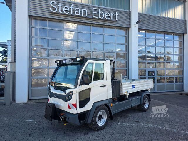 Multicar M31 4x4 basculante com tração integral, hidráulica, ar condicionado Multicar M31 4x4 Allrad-Kipper, Hydraulik, Klima