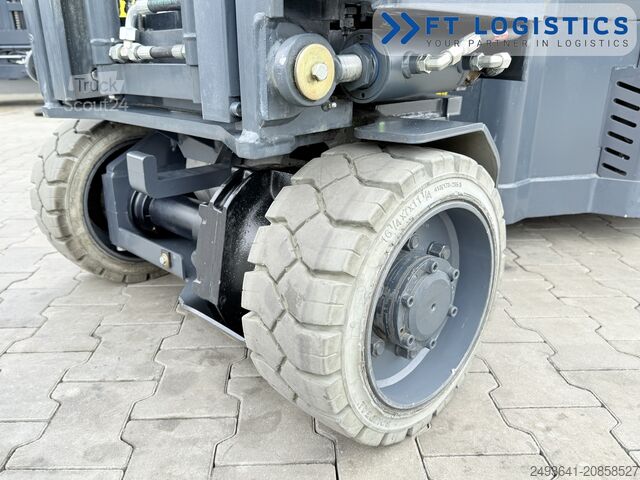 Stivuitor pentru culoare înguste Combilift AISLE MASTER 15E TRIPLEX 5250 FREE-LIFT