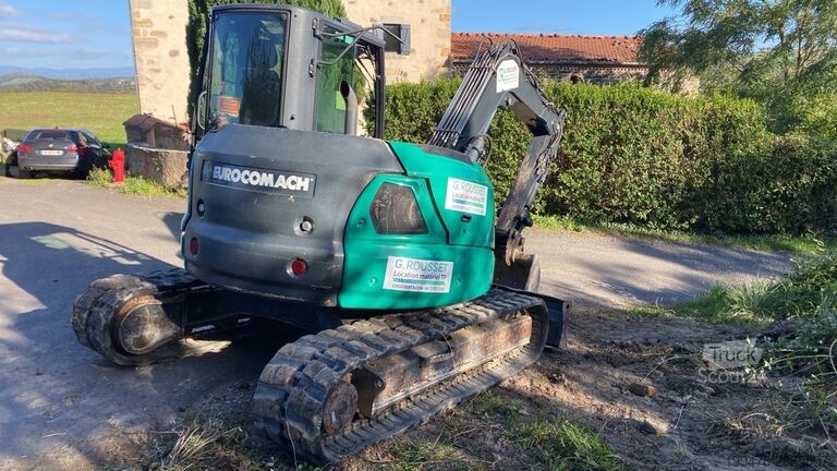 Excavator midi 7t - 12t Eurocomach Es 85 Zt with 3 buckets
