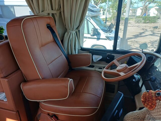 Integruota kemperis Chevrolet Euroliner 300GL