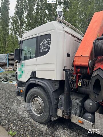 Tovornjak z žerjavom Scania P124 Tridem Hooklift & Crane Truck – Hooklift Cont