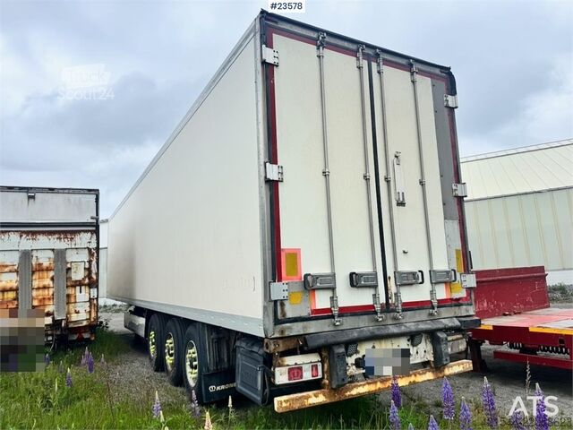 Koffert Krone refrigerated box semi-trailer – faulty