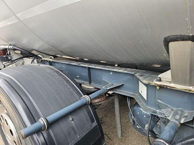 Depósito Magyar S43 EDD | MILK/ FOODSTUFF | 36000 LTR | 2  STEE...