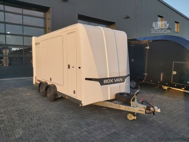 Skříňový přívěs Brian James Trailers schöner Box Van Flügeltürer