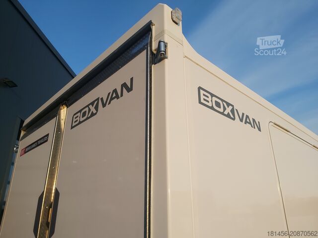 Skříňový přívěs Brian James Trailers schöner Box Van Flügeltürer