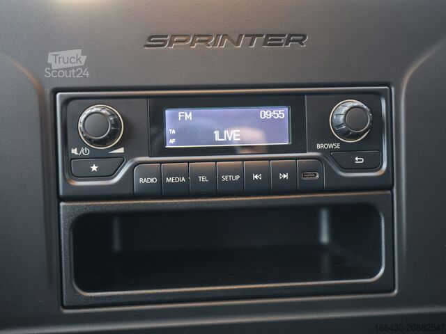 Panel van Mercedes-Benz Sprinter 211 CDI Kasten L2H1 AHK DAB Klima Bl
