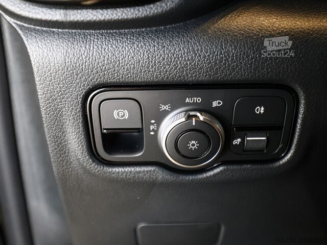 Minibus Mercedes-Benz Vito 114 CDI Tourer Taxi PRO Extralang Navi K