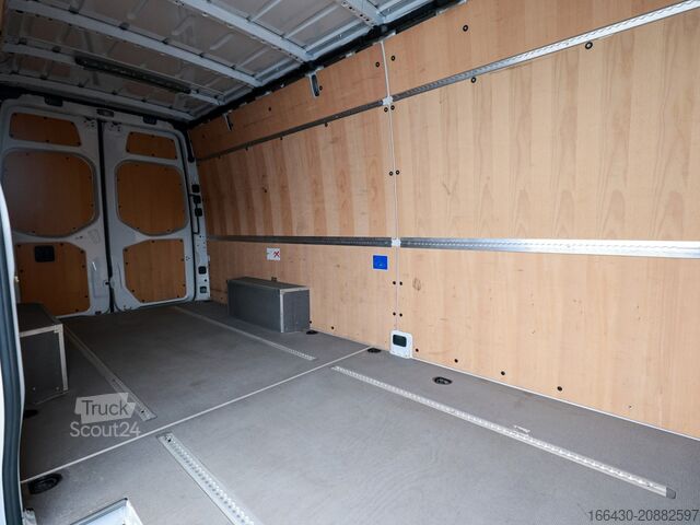 High top van Mercedes-Benz Sprinter 317 CDI Kasten L3H2 Holz Navi Kamera