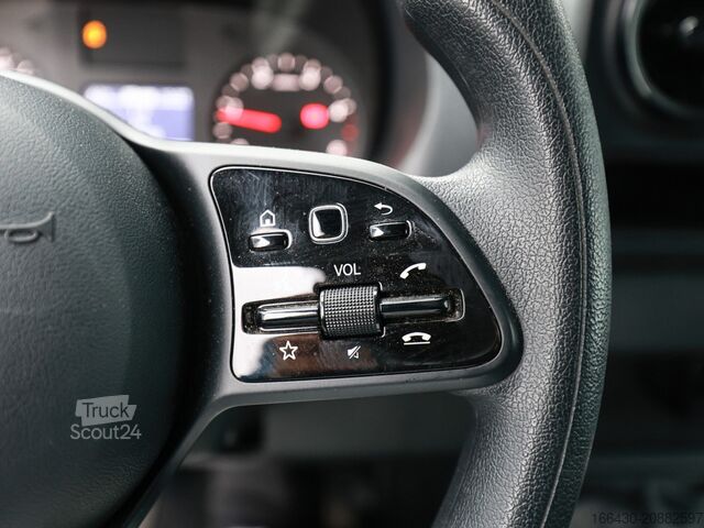 High top van Mercedes-Benz Sprinter 317 CDI Kasten L3H2 Holz Navi Kamera