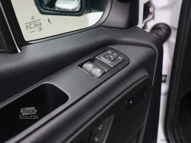 High top van Mercedes-Benz Sprinter 317 CDI Kasten L3H2 Holz Navi Kamera