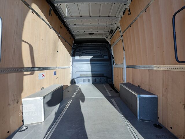 Dodávka s vysokou střechou Mercedes-Benz Sprinter 317 CDI Kasten Pro L2H2 Holz Navi Ka