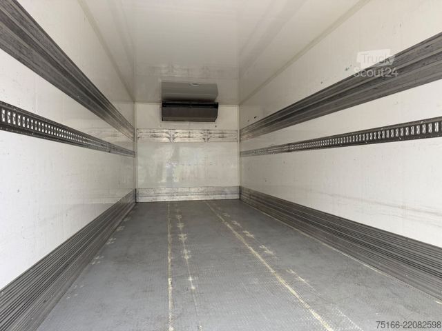 Camión frigorífico MAN TGL 12.250 BL Kühlkoffer 7,45 m LBW 1 T*TK 600