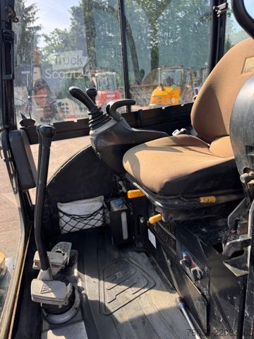 Minikoparka JCB 8026 , 2 Löffel MS 03