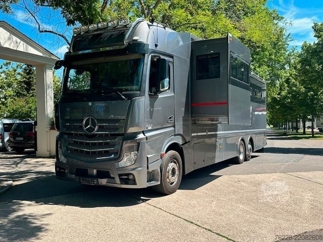 Camion pour bétail MERCEDES-BENZ Actros