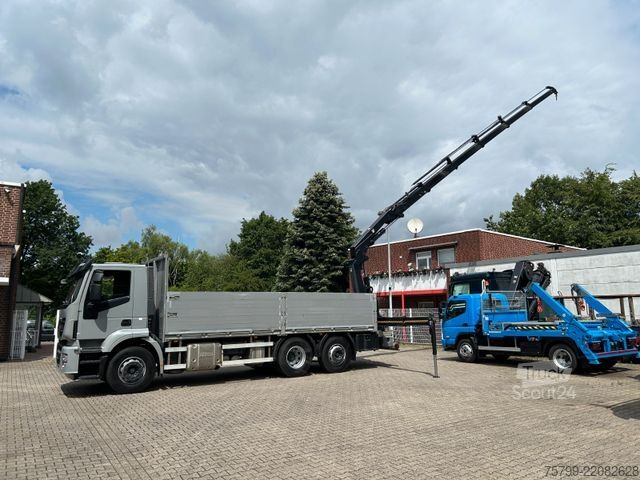 Tovorna dvigalka na tovornjaku IVECO Pritsche + HIAB HIDUO 228 Kran