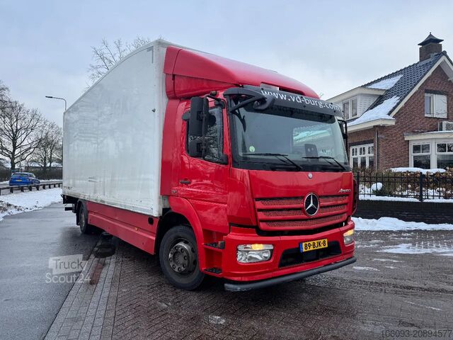 Valise Mercedes-Benz Atego 1222 Bakwagen