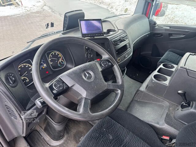 Valise Mercedes-Benz Atego 1222 Bakwagen