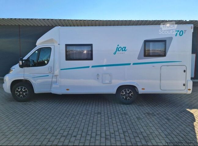 Półzintegrowany kamper Citroen